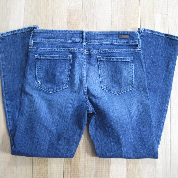 Kut from the Kloth Cameron Straight Leg Jeans Size 10 Medium Wash Denim Cotton - Picture 2 of 9